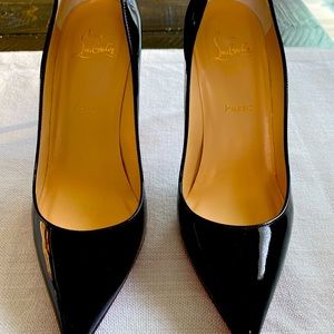 Brand NEW - Never Worn! 85MM Pigalle Follies Pump